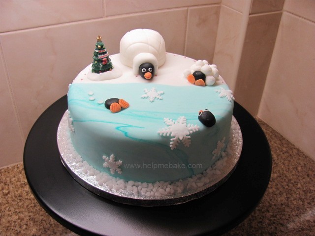 Penguin Igloo Christmas Cake