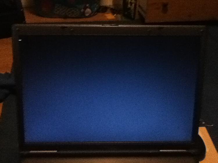Windows 7 Not booting on laptop? strang... help please...-img_0137-1-.jpg