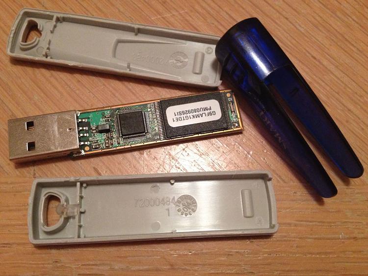 1GB memory stick appears corrupt. Any data recovery options?-hammer.jpg
