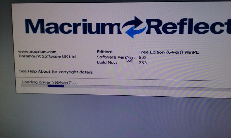 Macrium Reflect opens instead of my desktop-20150909_174658.jpg
