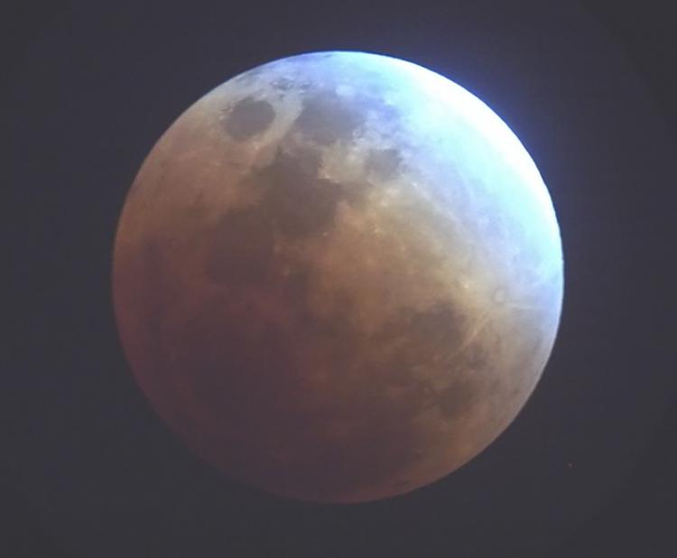 Total Lunar Eclipse of December 21 2010-2010-12-21-moon.jpg
