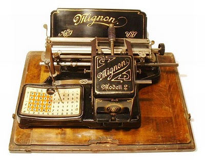 Wotzdisden [2]-antique_typewriters_32.jpg