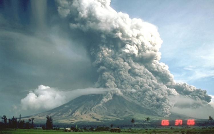 Incredible Pics Thread-mayonvolcano.jpg