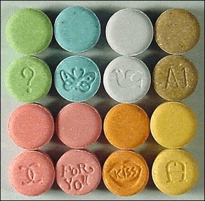 Post pics of your Tablets.-_925336_com_ecstasy.jpg