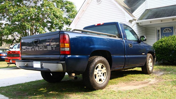 Dads new 0 beater, 2001 Chevy Silverado-1500-2.jpg