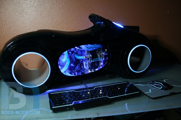 Funny and Geeky Cool Pics-tron-light-cycle-case-mod.jpg