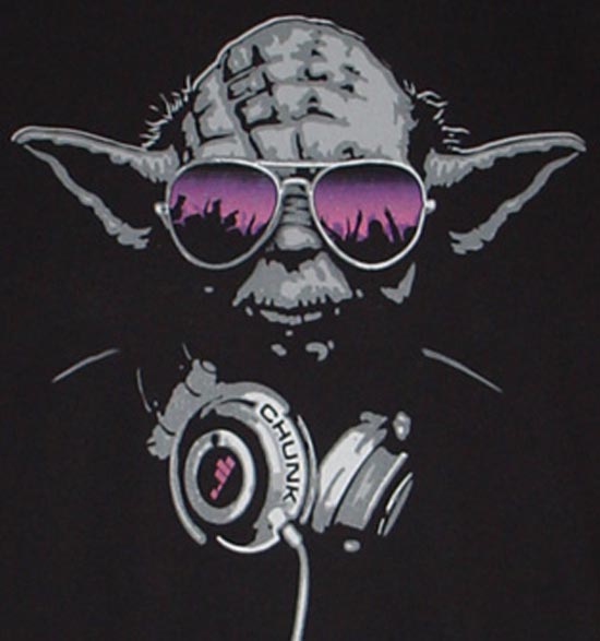 Funny and Geeky Cool Pics-yoda-dj-t-shirt_1.jpg