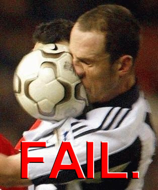 Funny and Geeky Cool Pics-football_fail.jpg