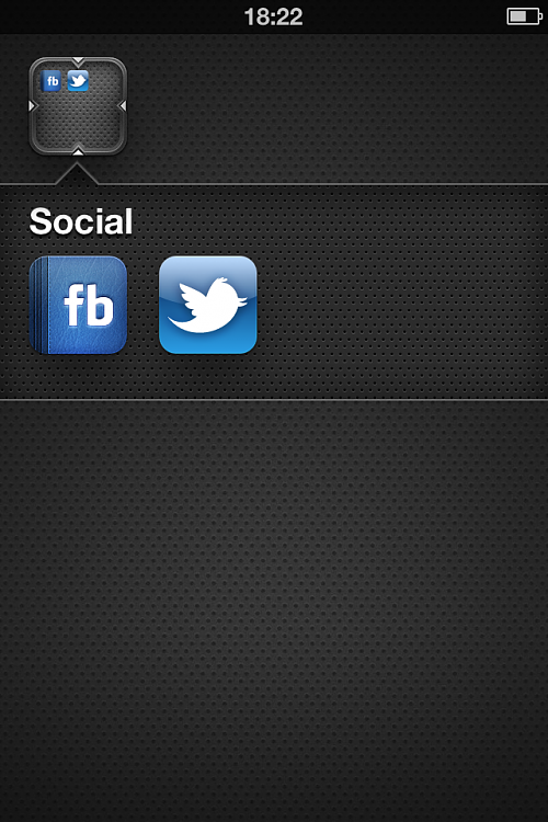 Screenshots from your phone Home screen-social-folder.png