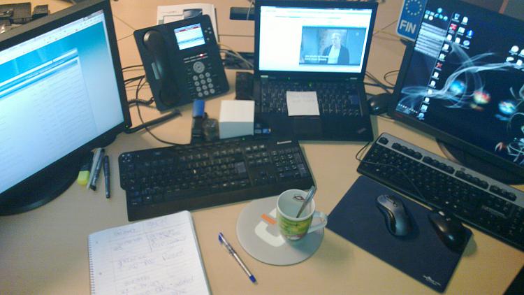 Post your Workstation 2012-20120203_002.jpg