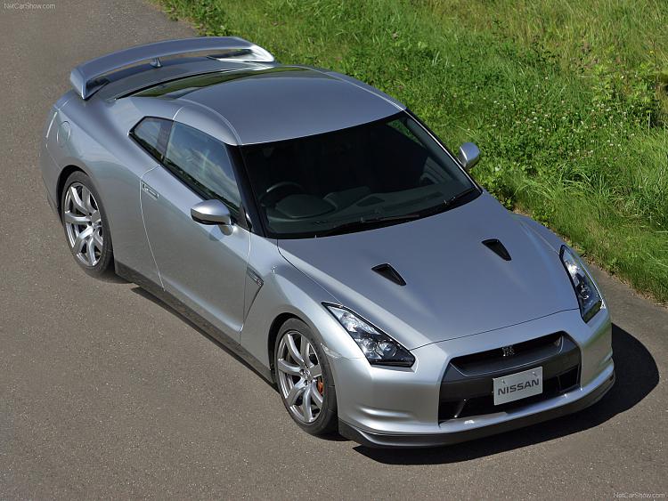 Dream Car-nissan-gt-r_2008_1600x1200_wallpaper_07.jpg