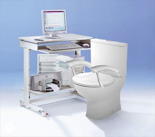 Funny and Geeky Cool Pics [3]-geeky-computer-table-toilet-seat.jpg