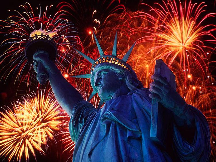 Happy 4th of July-statue_of_liberty2.jpg
