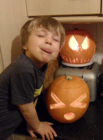 Show us your Pumpkins-pumk3.png