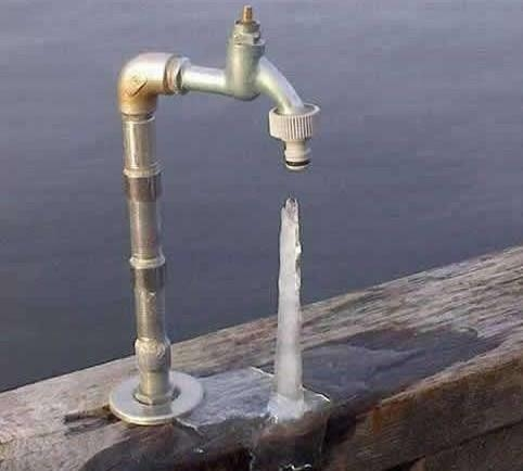 Funny and Geeky Cool Pics [3]-frozen-faucet.png