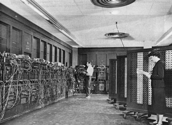 Funny and Geeky Cool Pics [3]-eniac-first-computer-ever-built.jpg