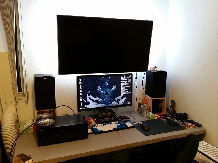 Post a picture of your workspace-desk.png