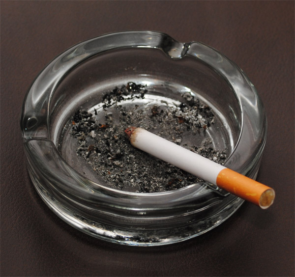 Keep One Change One [23]-jdzi_cigarette_ashtray.jpg