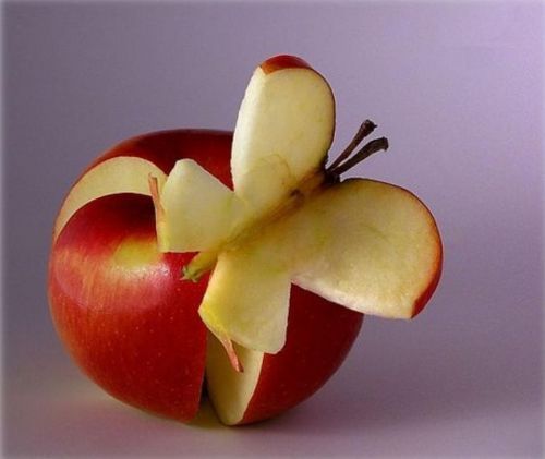 Pics -Feast ur eyes!-butterfly-apple.jpg