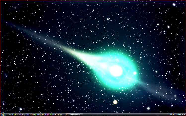 A green goddess: Two-tailed comet snapped streaking past Earth-desktop-mr-grim.jpg