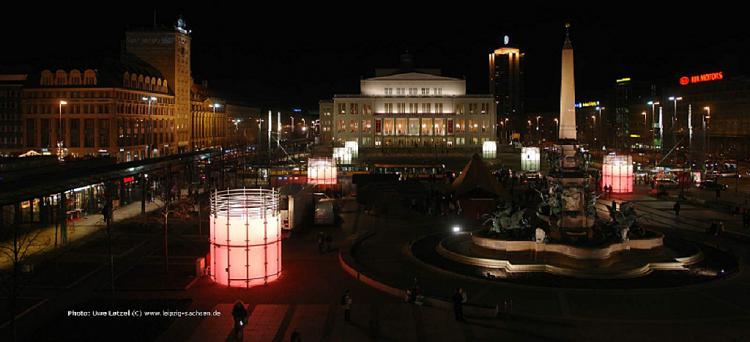 Post a picture of your city/town!-leipzig_bei_nacht.jpg