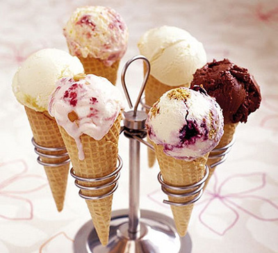whats your favorite icecream-vanilla_icecream_400.jpg