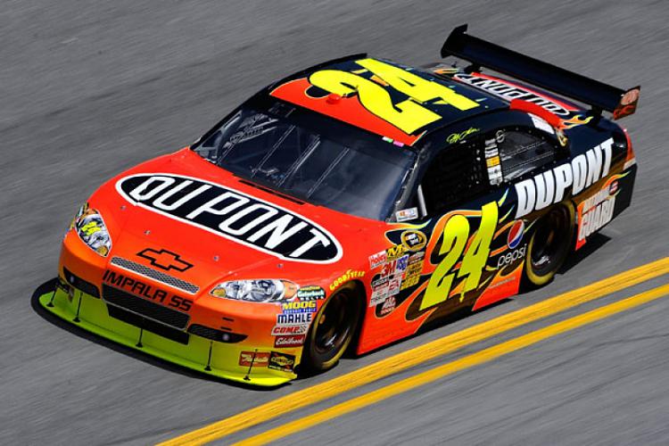 Custom Made Sig and Avatar [11]-2009_nscs_jeff_gordon_car_m.jpg