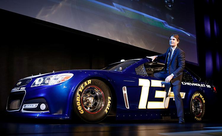 Custom Made Sig and Avatar [11]-hendrick-motorsports-nascar-race-driver-jeff-gordon-steps-out-2013-chevrolet-ss-nascar-ra.jpg