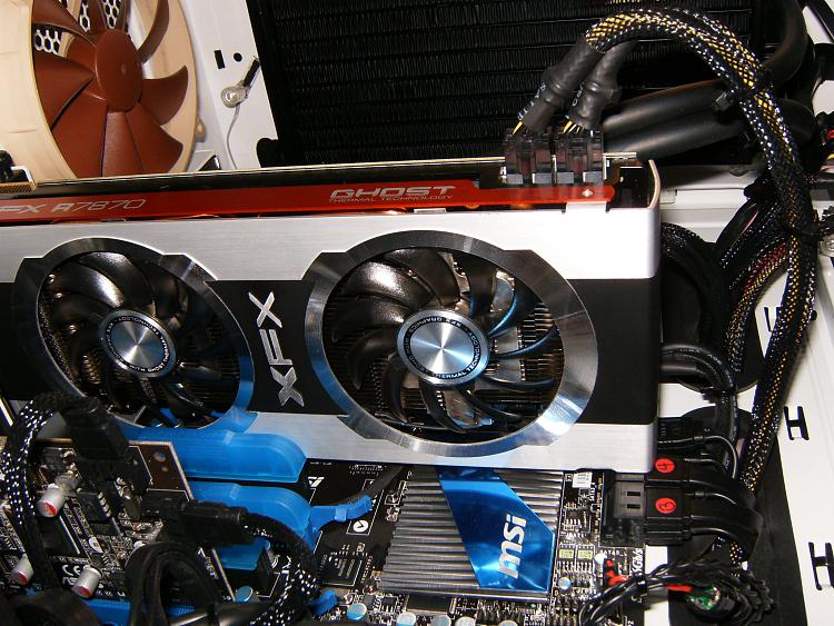 Good Dual Graphics cards or gaming-hpim2894.jpg