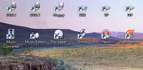 Desktop icons disappeared. plz help-desktop.png