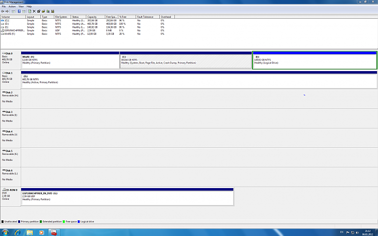 WinRE (G:) Drive suddenly appeared in Windows Explorer?-dskmanfull.png