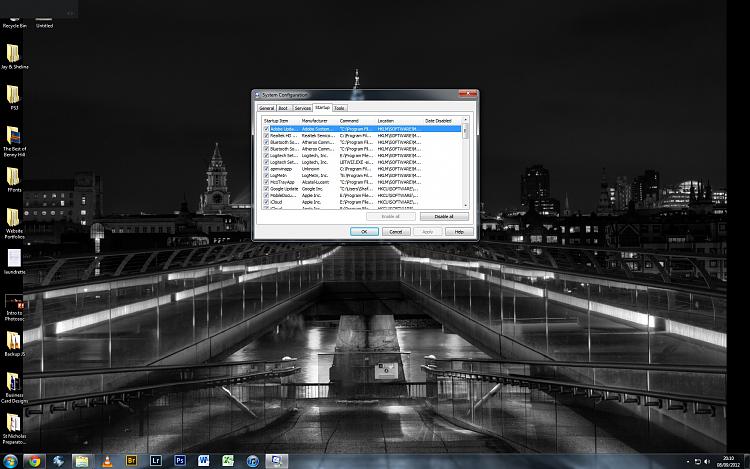 Black Rectangle appears on desktop after locking PC-untitled2.jpg