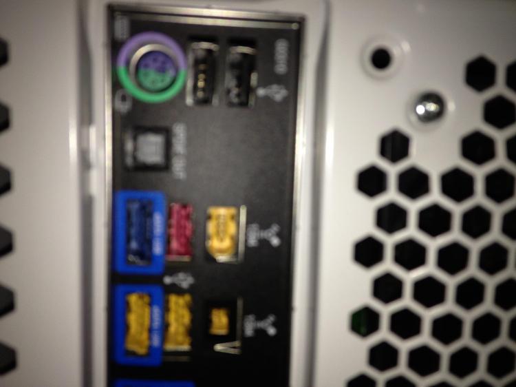 New Mobo problem-img_0021.jpg