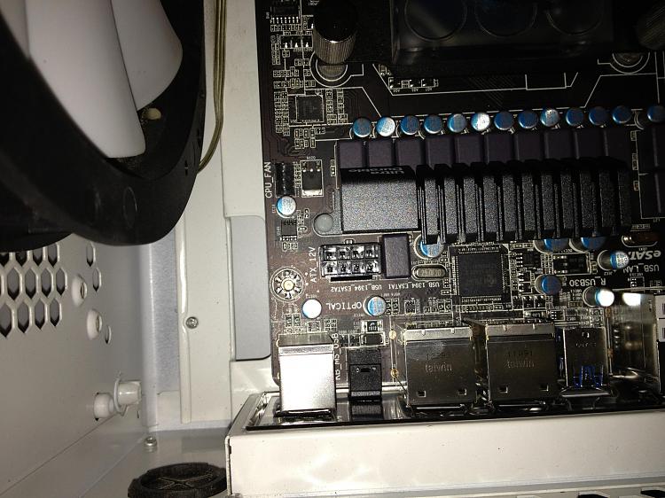 New Mobo problem-image.jpg