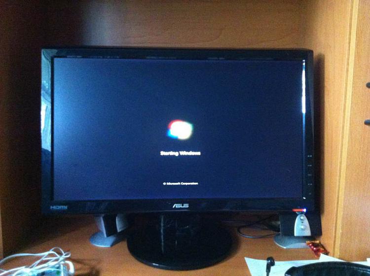 Windows 7 Stuck on Loading Screen Unknown Error-e5041219-7a01-4389-870b-90f5faf5d549-1-.jpg