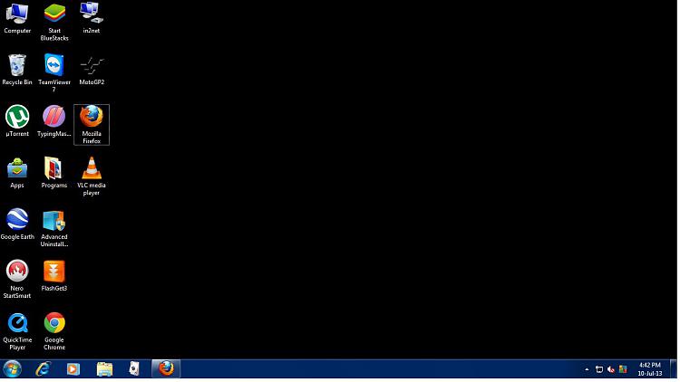 No wallpaper Black screen desktop after update-black_screen.jpg