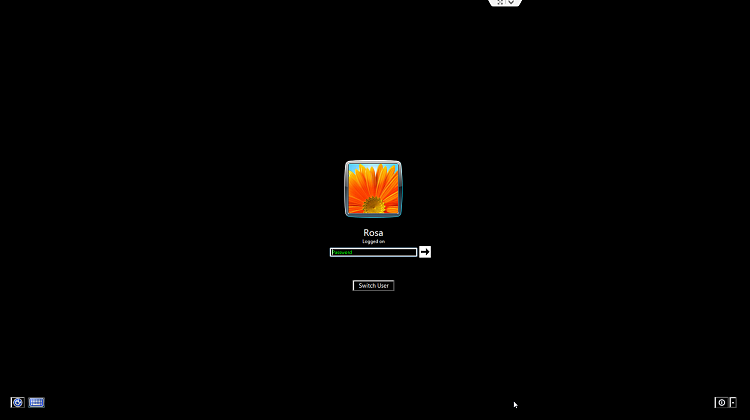Strange Console-like Welcome Screen-logon2.png