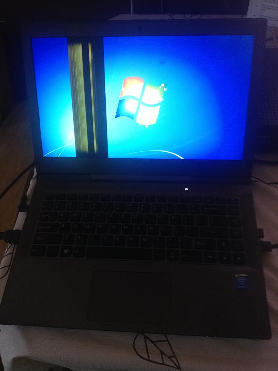 Laptop Flickering Screen And Huge Issue with Clicking-j7q99e.jpg