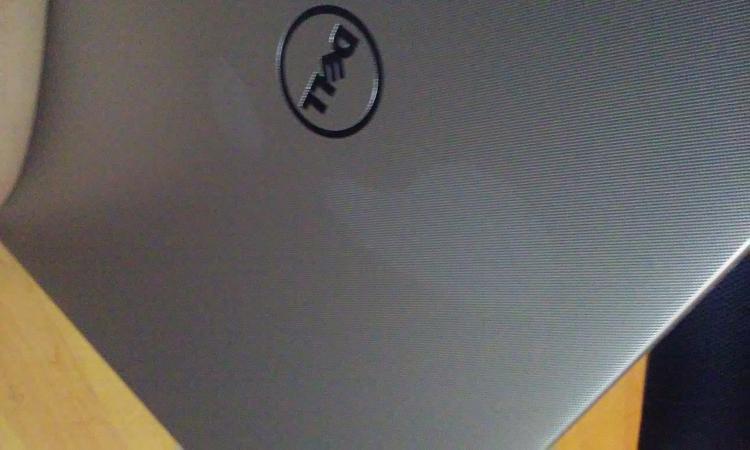 Dell Inspiron 5559 laptop aluminum cover - discolored and scratched-dell_v1.jpg