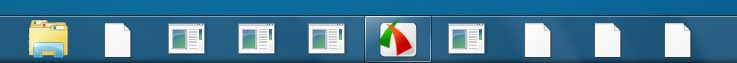 Strange Taskbar icons-7048taskbar2009-03-04_042932.jpg