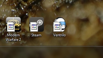 White 'File' icon showing over top of normal desktop icon-untitled.jpg