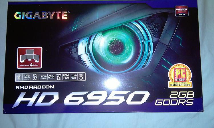 Gigabyte 6950-box.jpg