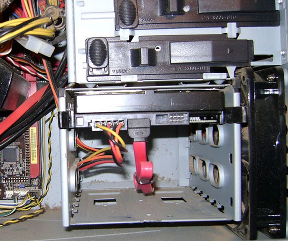 10+ year old HDD-mycomp-hdd.jpg