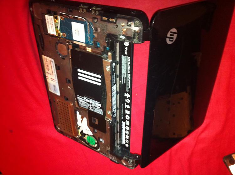 Fix Broken Netbook/Laptop.-img_0032.jpg