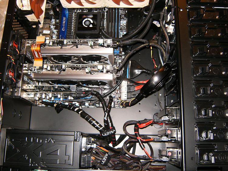 can I change my motherboard-hpim2092.jpg