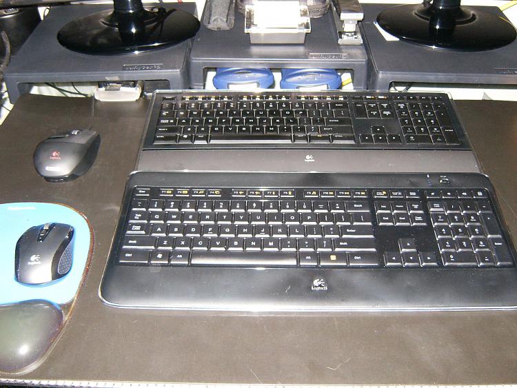 Backlit Keyboard-hpim1711.jpg