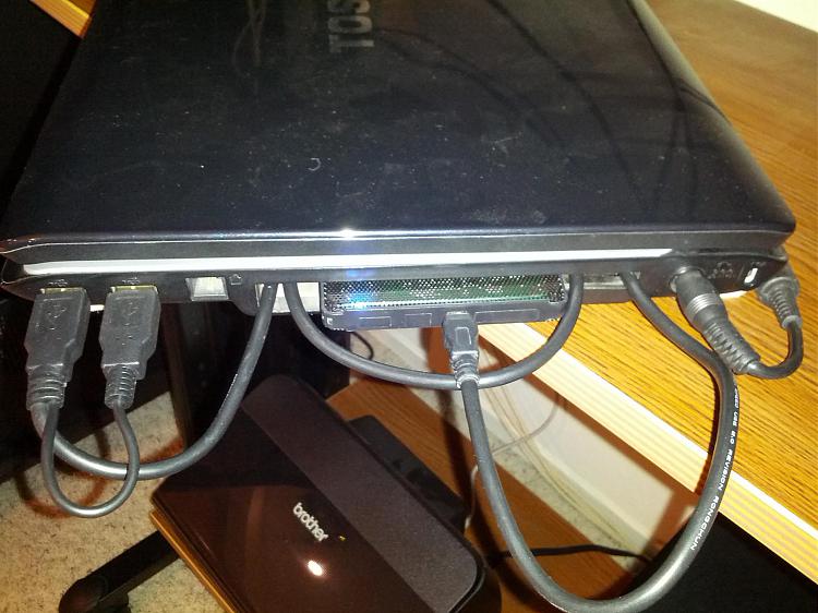 What are these connectors called on my Laptop DVD-ROM-hack-solution.jpg