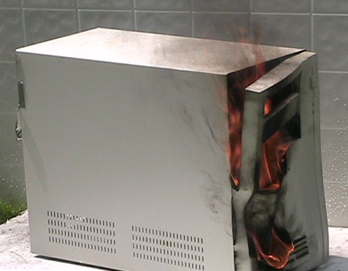 SMOKE from case!-computer-fire.jpg