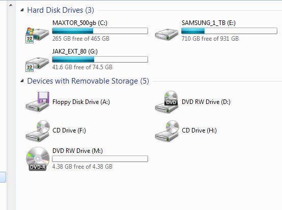 My drives are not showing up in Windows Explorer.-drives_snip.jpg