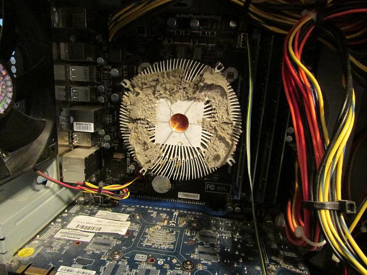 Strange heat problem with CPU and MB-cpu_dust.jpg